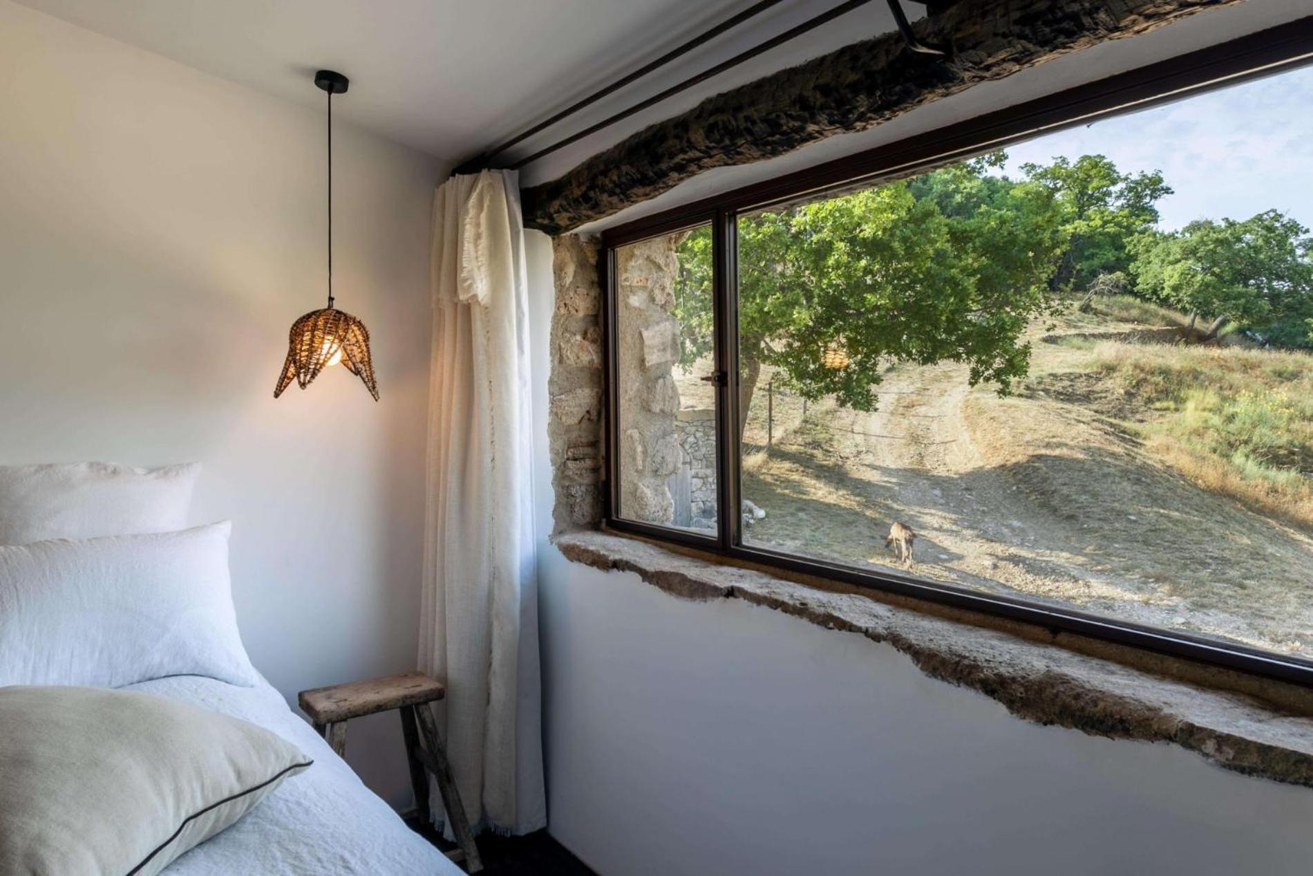 Le Domaine du Castellas Sivergues Extérieur photo